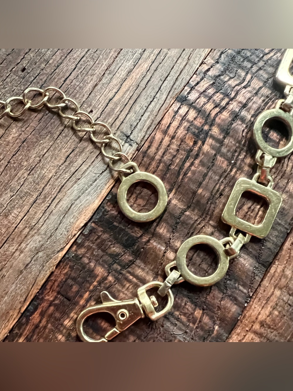 Gold-Tone Geometric Link belt - Picture 4 of 5